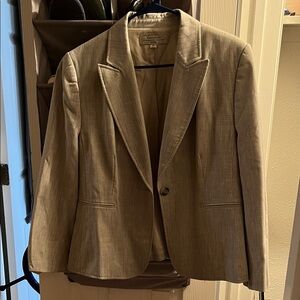 Tahari Women's Tan Blazer